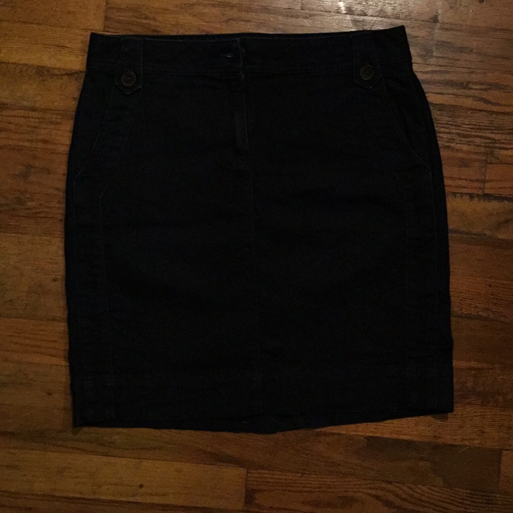 Dark blue denim skirt. New without tags!